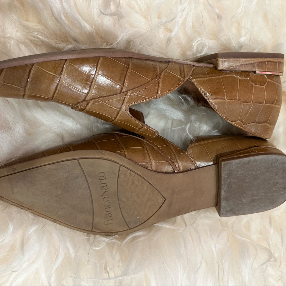 Size 8 Franco Sarto loafers